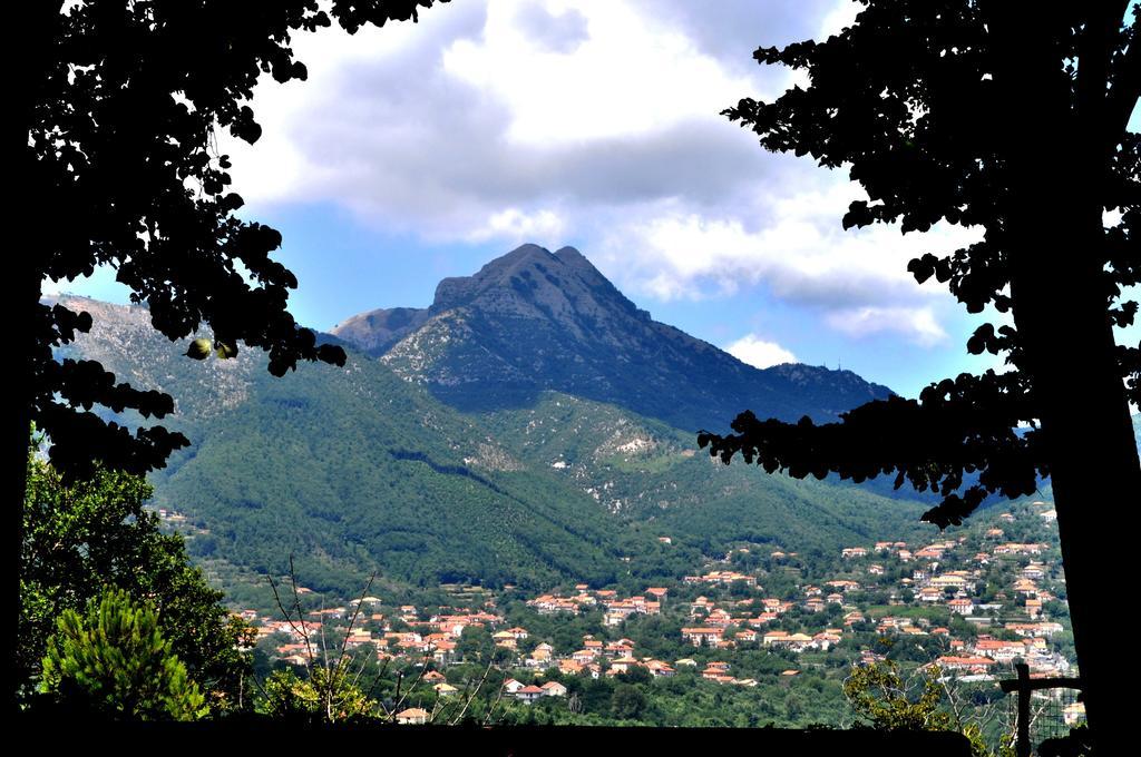 Agriturismo Nonno Tobia Аджерола Екстер'єр фото